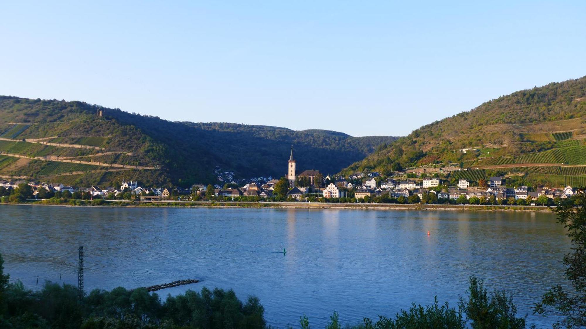 Apartment Mit Rheinblick Oberdiebach Exterior foto